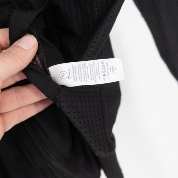 Ivivva by Lululemon “Challenge Ready” Reversible Black/Purple Hooded Jacket sz10 - Picture 6 of 12